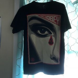 OBEY T-shirt